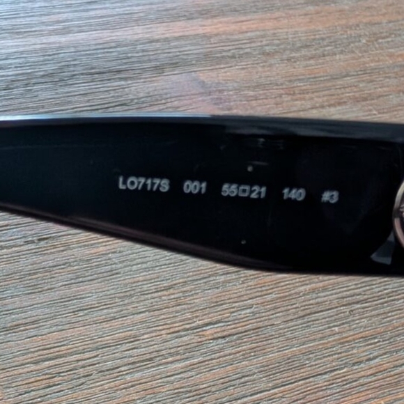 Longchamp Black Sunglasses - Picture 4 of 4